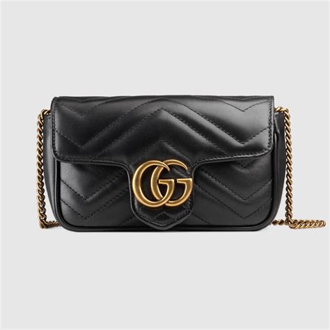 gucci marmont super mini值得买吗|Gucci GG Marmont super mini bag.